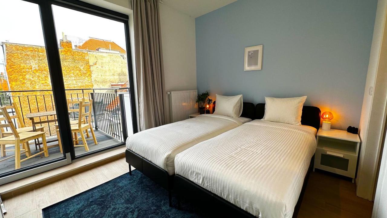 Oneluxstay Near Fashion District Антверпен Екстер'єр фото