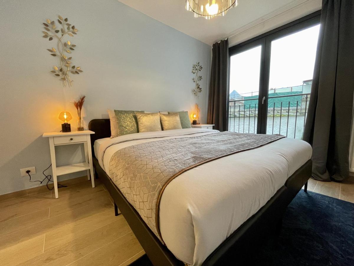 Oneluxstay Near Fashion District Антверпен Екстер'єр фото